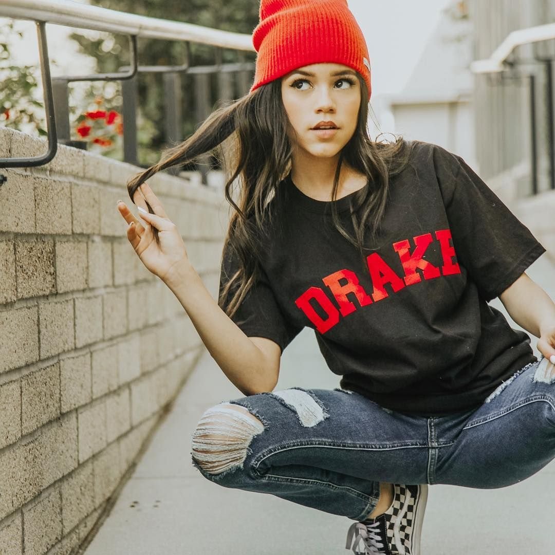 Where Does Jenna Ortega Live? Contact Info, Social Media, and More